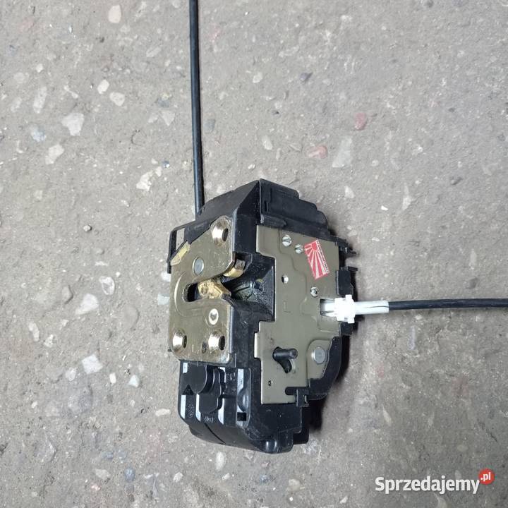 ZAMEK DRZWI LEWY PRZÓD NISSAN MICRA K12 5D 3 PIN osobowe Kamień Pomorski