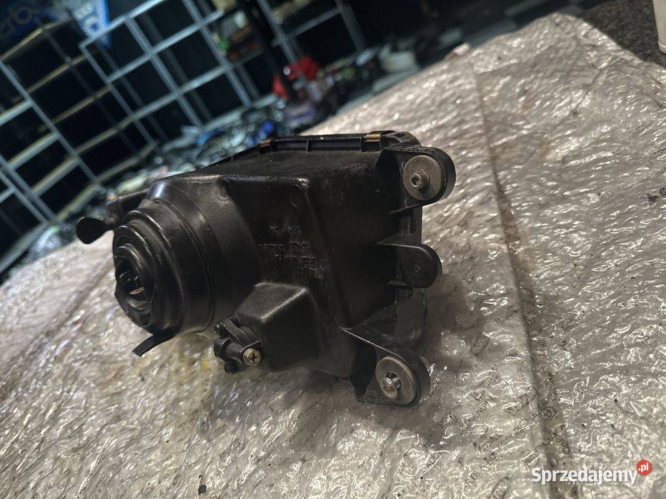 KAWASAKI ZX600R Lampa Przednia Przód M409 Poznań