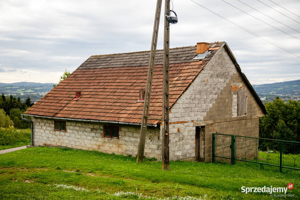 Dom z widokiem na działce 20arów Roztoka 505000 sprzedam