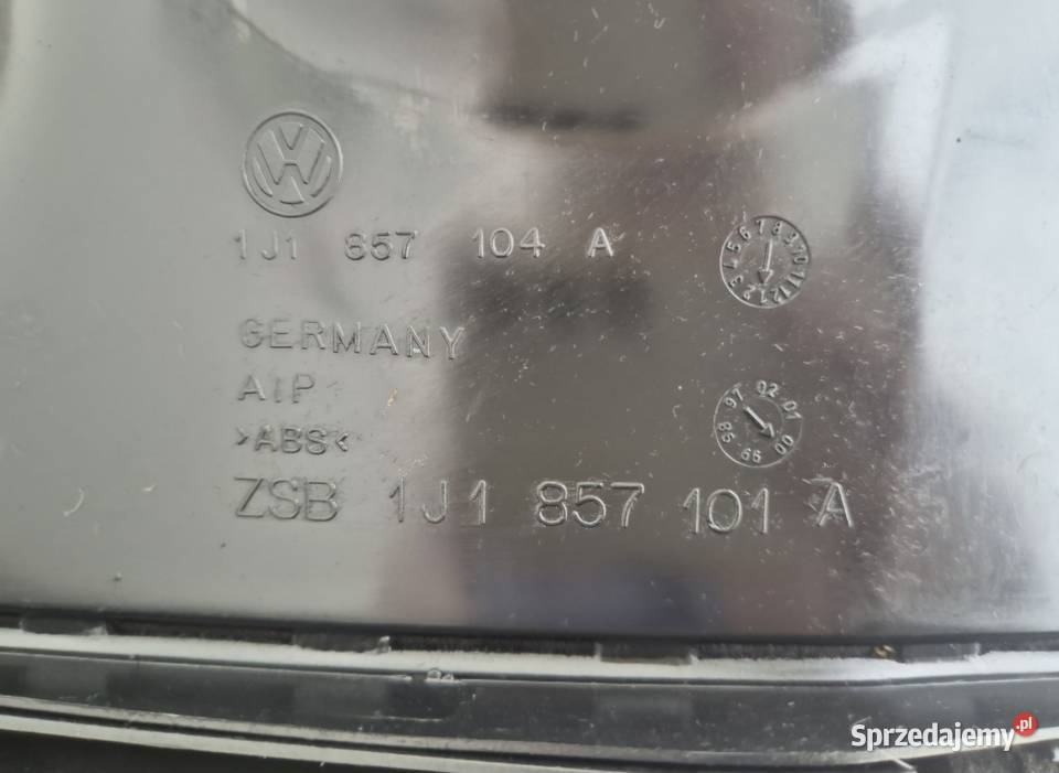 SCHOWEK PASAŻERA VW GOLF IV VW BORA 1J1857101A świętokrzyskie Działoszyce