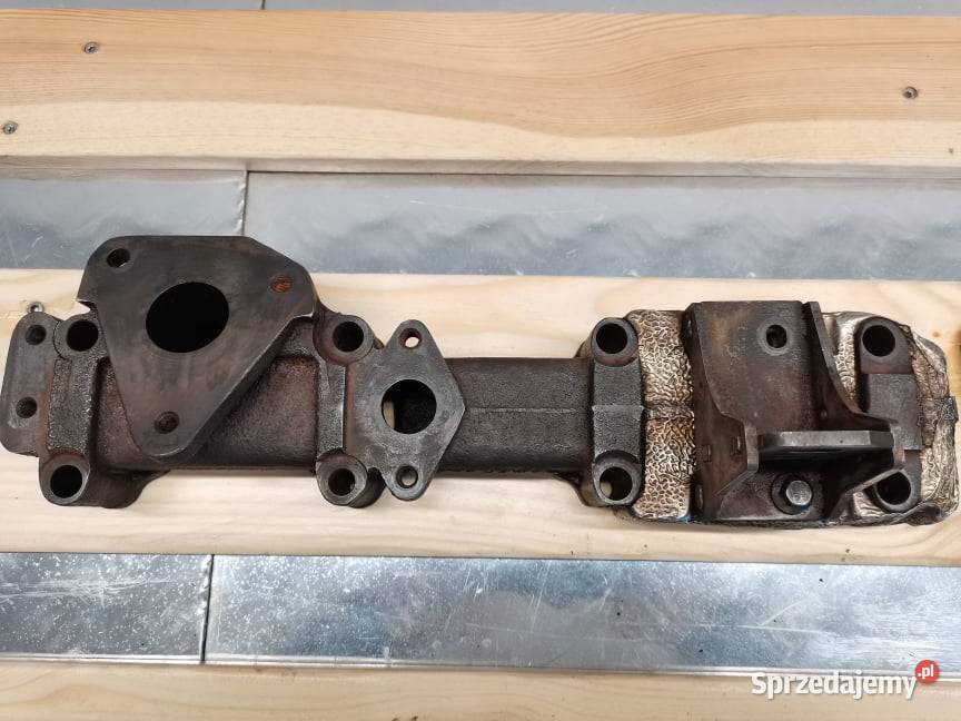 Kolektor wydechowy silnika Deutz TCD 36 L4 Wilkowo