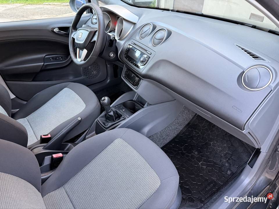 Seat Ibiza 2008 12 69 Tempomatw Klimatronic kurtyny powietrzne Będzin