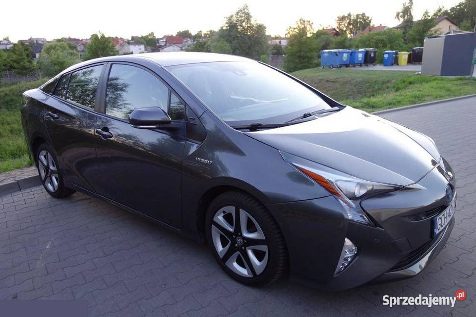 Toyota Prius 18 Hybrid Prestige 122 2016r Chojnice