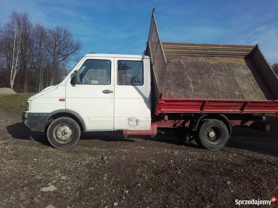 IVECO DAILY 358 DUBEL 7OSOB WYWROT KIPER 3STR skrzynia małopolskie Czermna