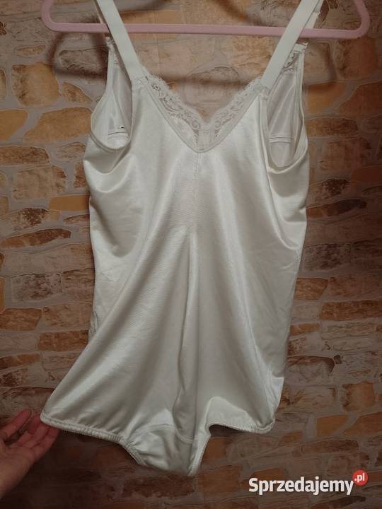 95C 42XL Triumph Ekskluzywne Body modelujące z Kraków sprzedam