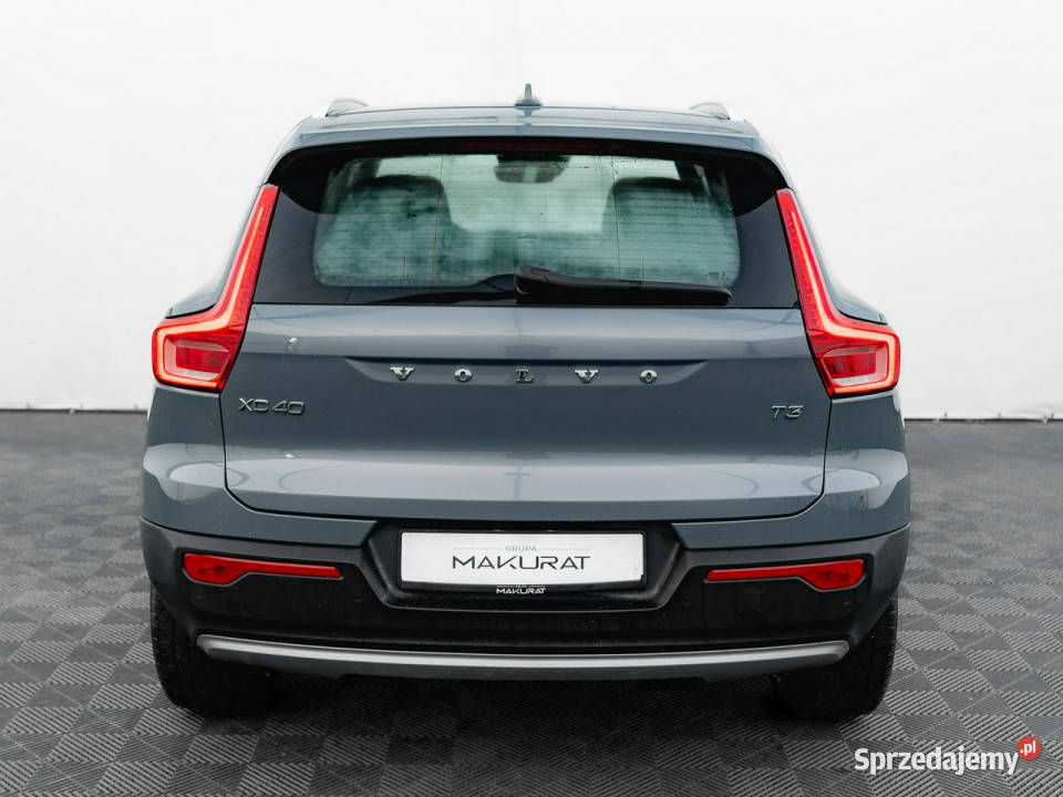 Volvo XC 40 WD7683ST3 Momentum Pro Podgrzszyba pełny VAT Gdańsk