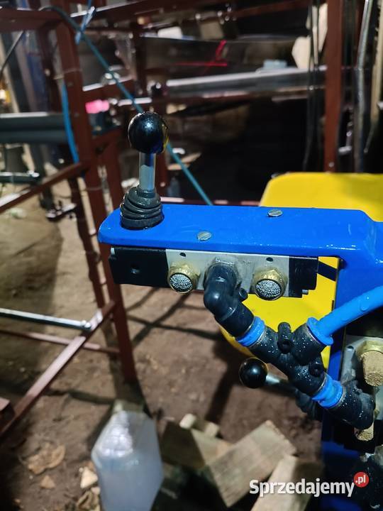 Prasa pneumatyczna Osieczna