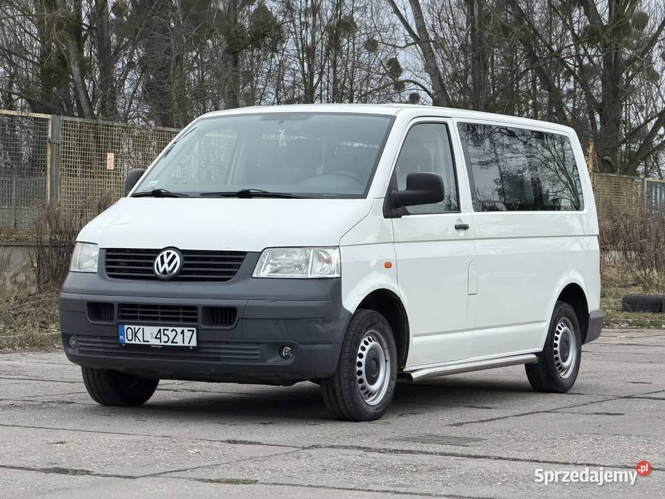 Volkswagen T5 Multivan 25TDI 130 2008r 9 osób 2461cm3 Kluczbork