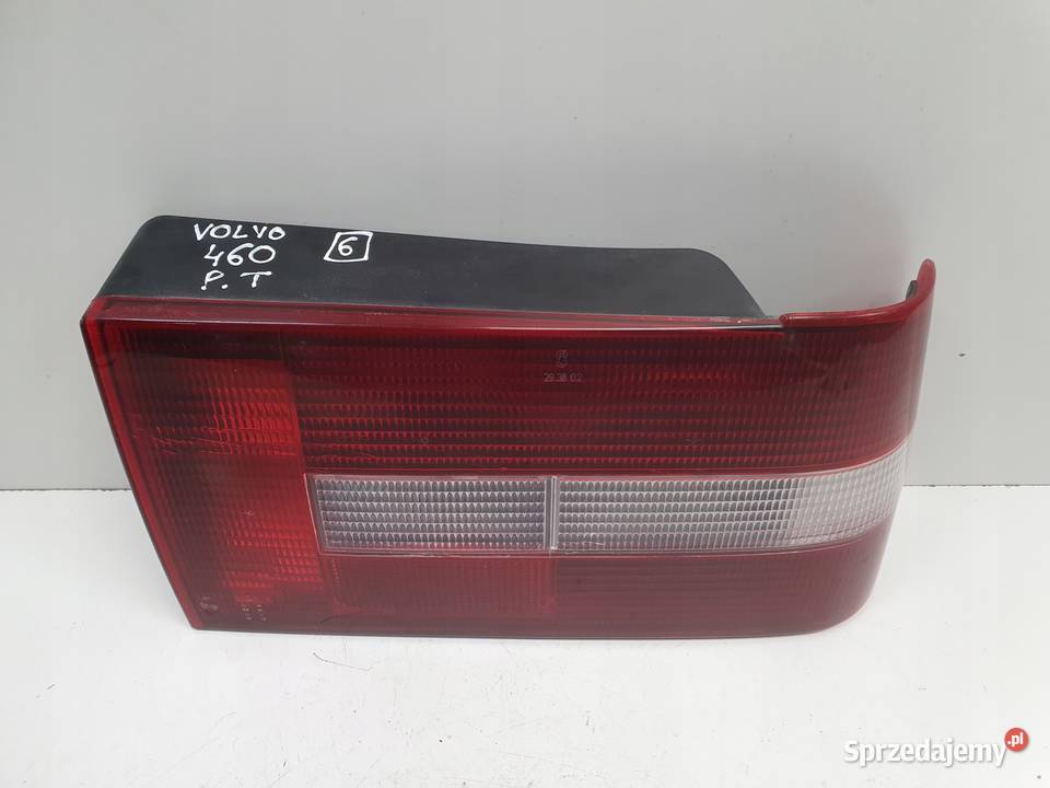 Volvo 440 460 9196r TYLNIA TYLNA LAMPA PRAWA Janów