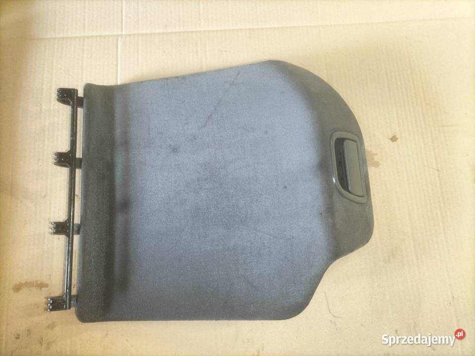 Klapka boczna tapicerki bagażnika lewej stronie Poręba
