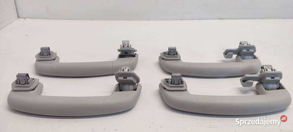 SKODA KAROQ RĄCZKI UCHWYTY KOMPLET 2G0857643 sprzedam