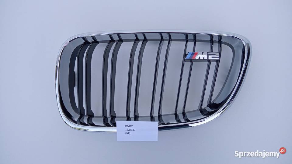 NERKA LEWA GRILL ATRAPA CHŁODNICY BMW M2 F22 F23 osobowe Nowy Tomyśl sprzedam