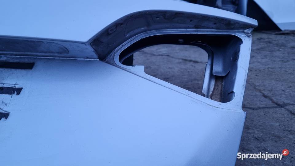 Klapa bagażnika Lx7w kolor srebrny osobowe Kraków