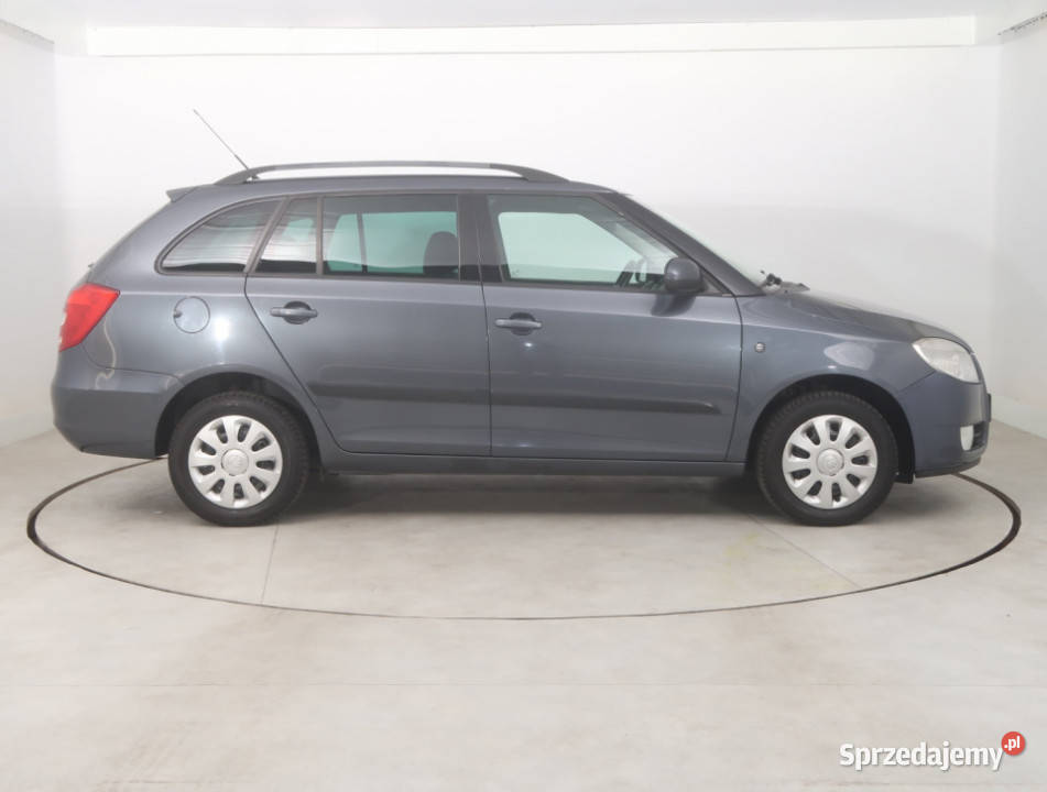 Skoda Fabia 12 12V ABS Bielany Wrocławskie