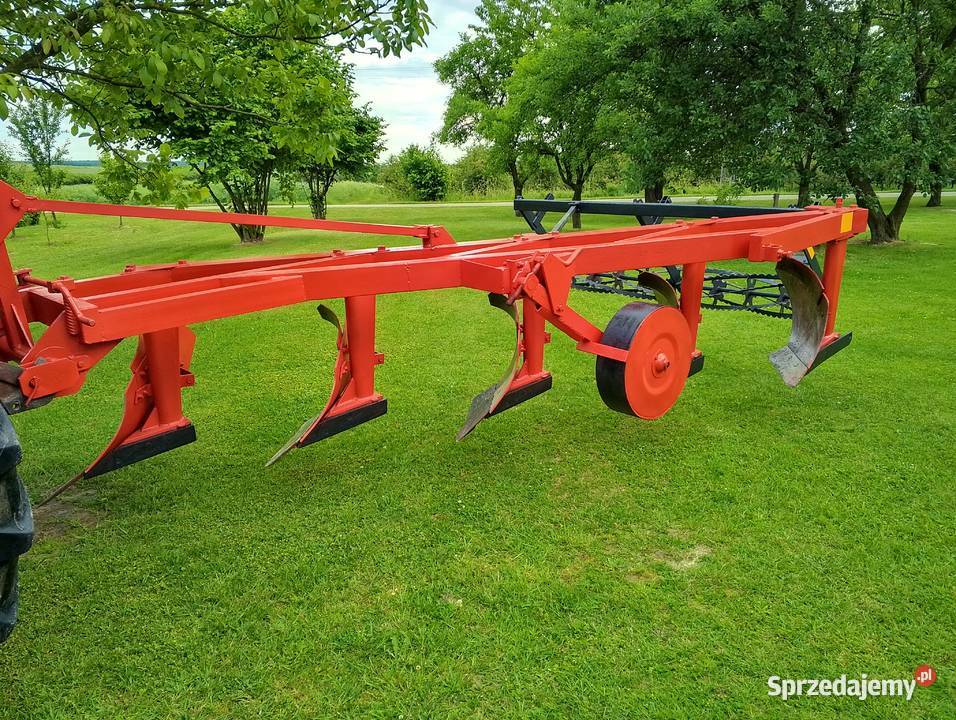 Pługi 5 z wałem Stryjno Pierwsze