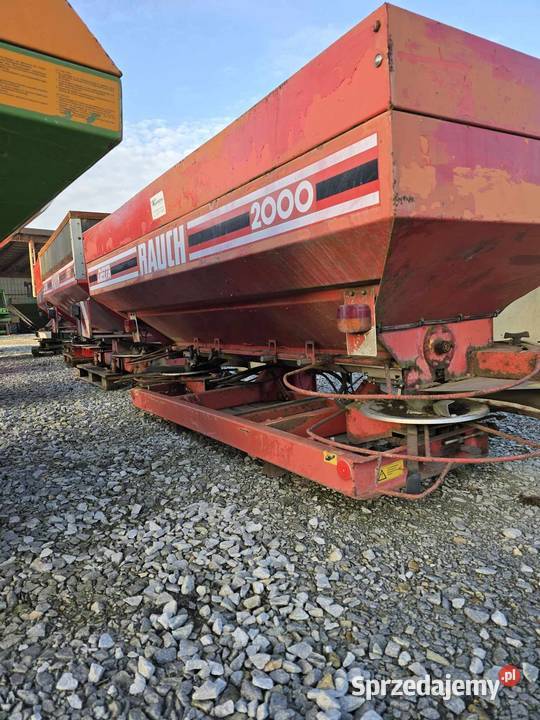 Rozsiewacz nawozu RAUCH ALPHA 1101DELTA 2000 Maszyny rolnicze