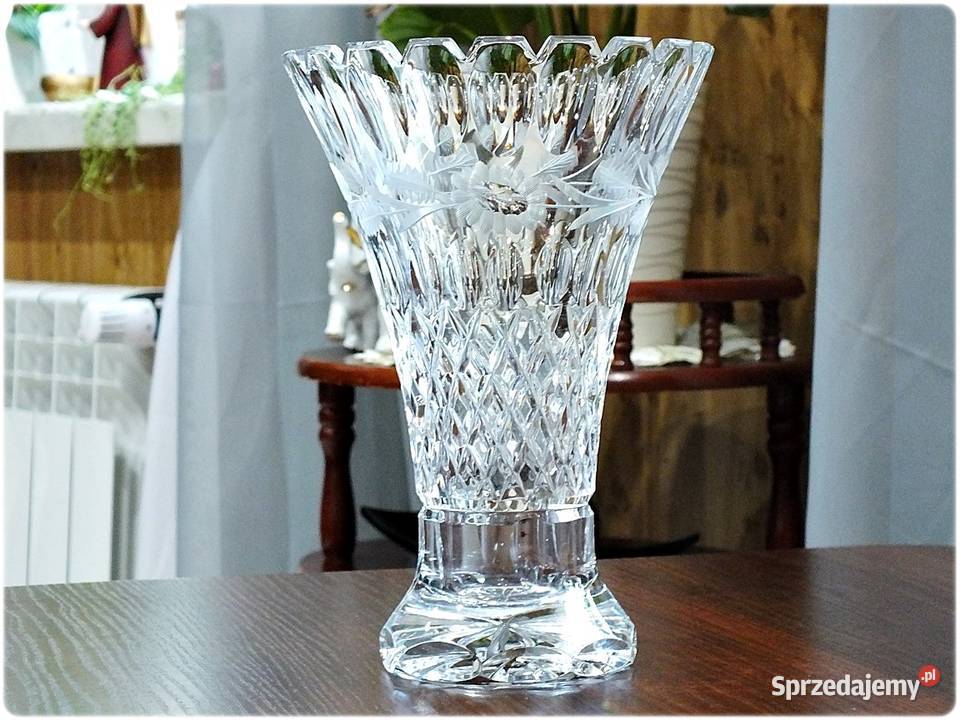 Wazon Kryształowy ręcznie szlifowany lata 60te Żary sprzedam