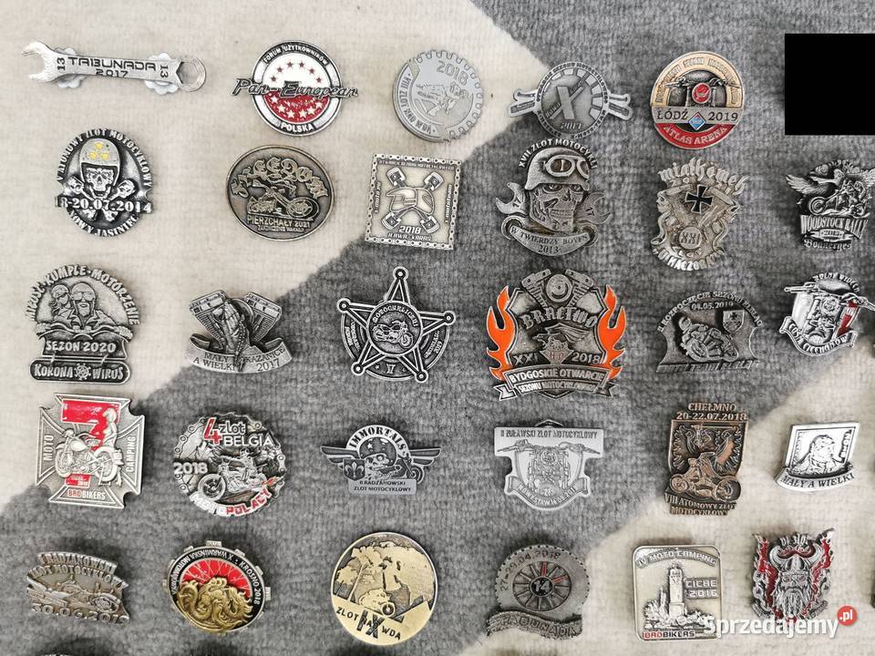 Kolekcja motocyklowych 90 blach zlotowych Iława