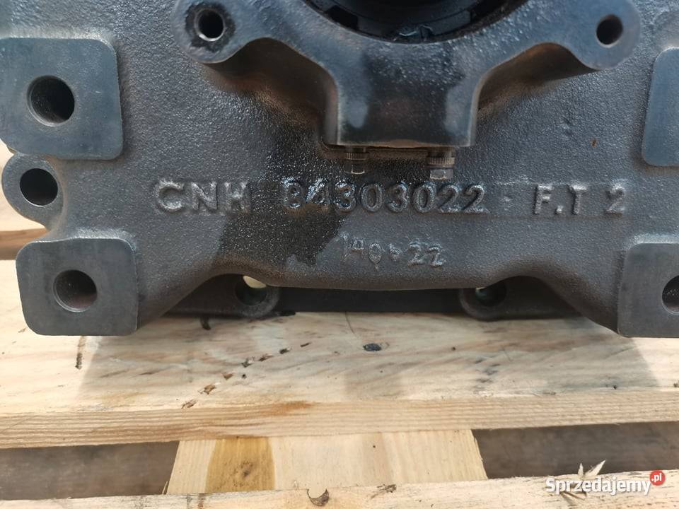 Holland T7 Pokrywa WOM 84303022 Wilkowo