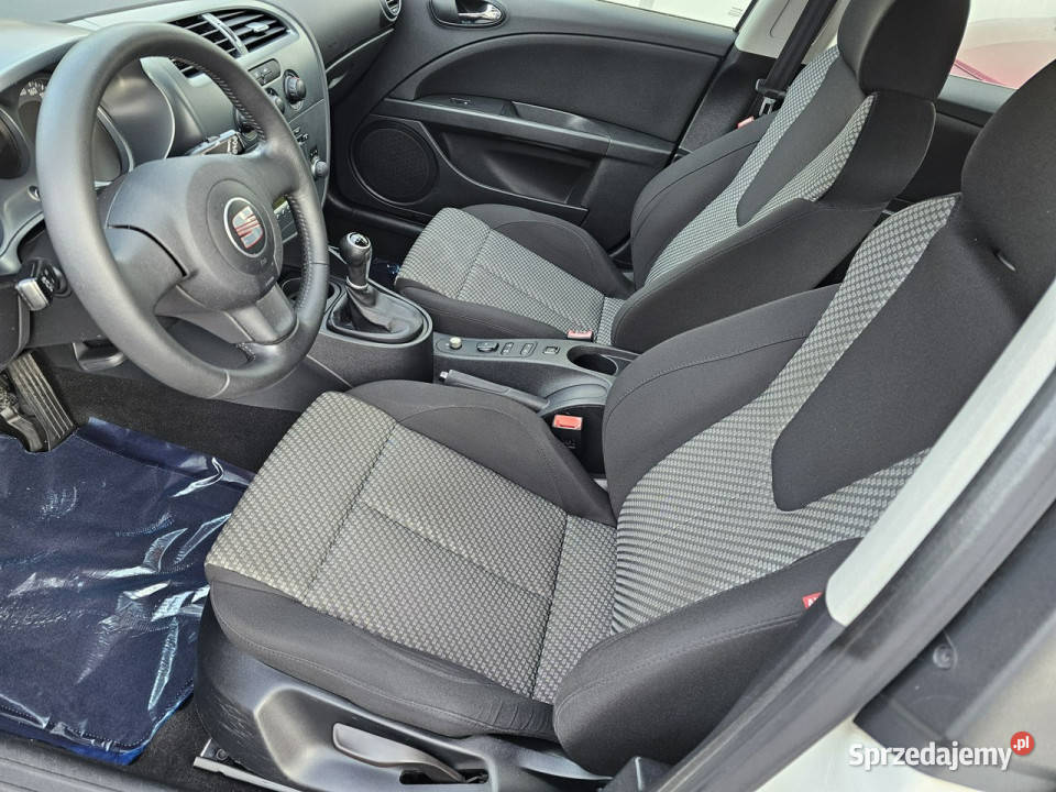 Seat Leon RatyZamianaGwarancja benzyna 16 MPI ASR (kontrola trakcji) małopolskie Gdów