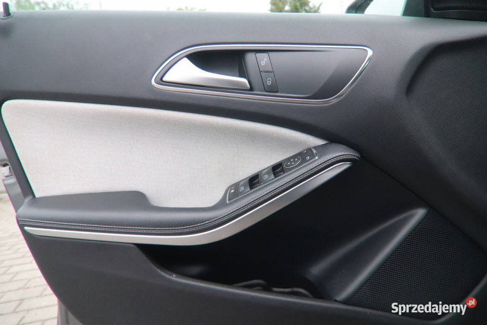 Mercedes A 180 Avantgarde 6bieg zarejestrowany elektryczne lusterka Mercedes-Benz Opole