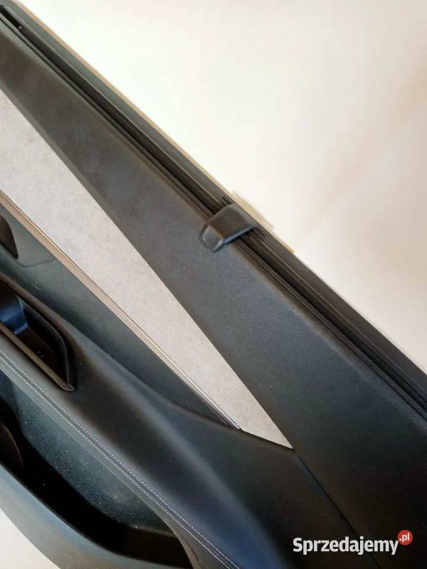 BOCZEK TAPICERKA DRZWI LEWY PRAWY TYŁ PEUGEOT Rakoniewice