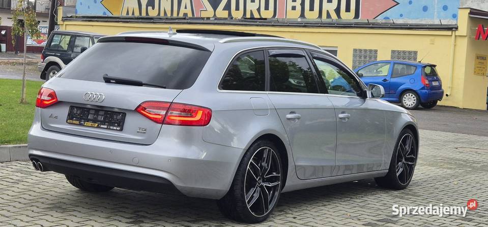 Audi A4 B8 Lift 20 TDi BO Led Xenon Panorama hak