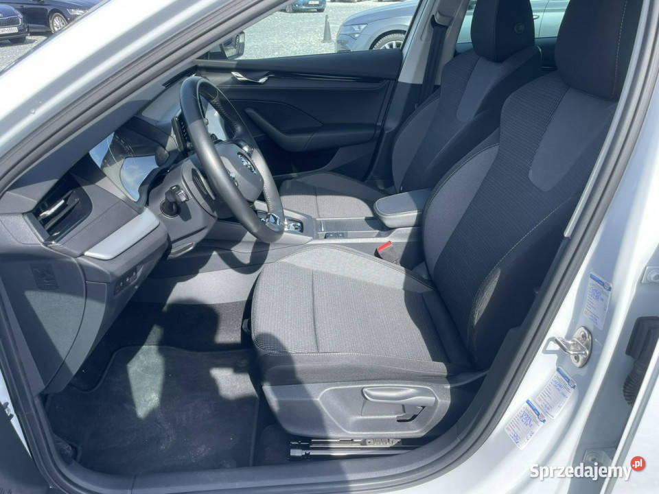 koda Octavia 20TDi 2021 150 Ambition DSG kamera łopatki zmiany biegów Wojkowice