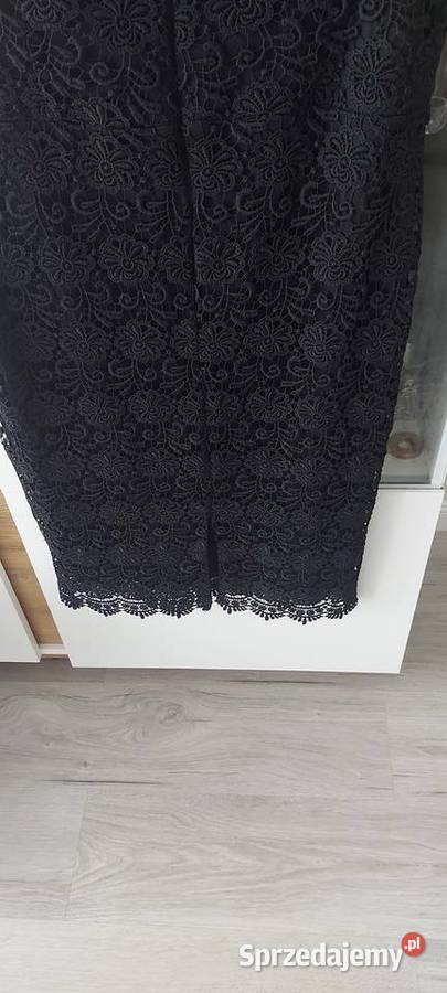 Czarna sukienka z gipiury Rozmiar 40(L) mazowieckie Maków