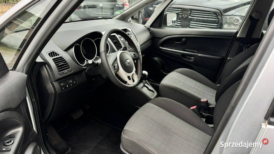 Kia Venga 16 125 Automat Klimatronic Czujniki szary Gdynia