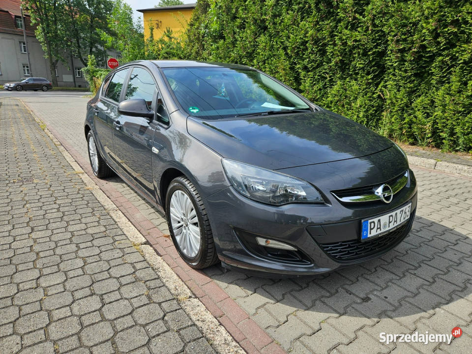 Opel Astra 1 właściciel Klimatyzacja Tempomat śląskie Ruda Śląska