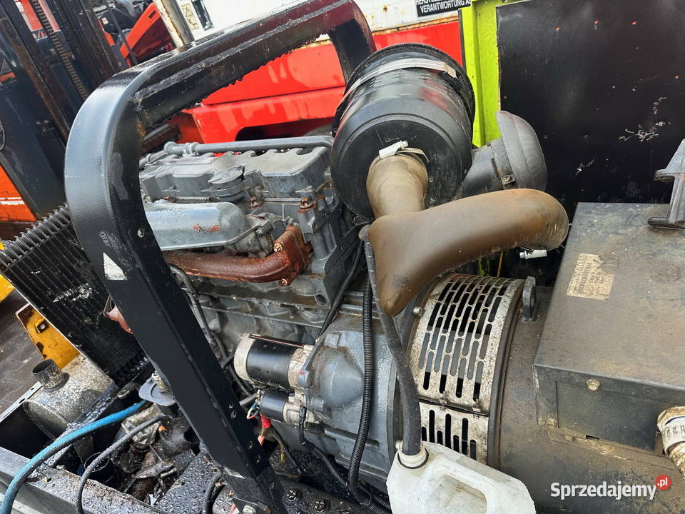 silnik 4cylindrowy Turbo DEUTZ BF4M2011 Działoszyn