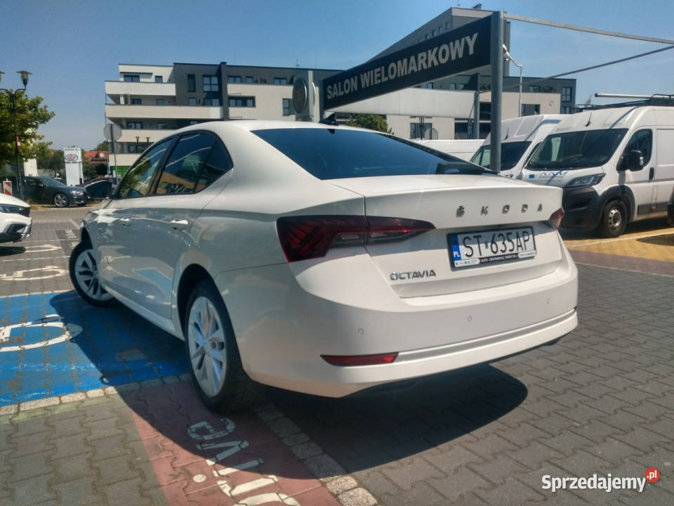 koda Octavia 15 150 Ambition kamera smartlink isofix Tychy