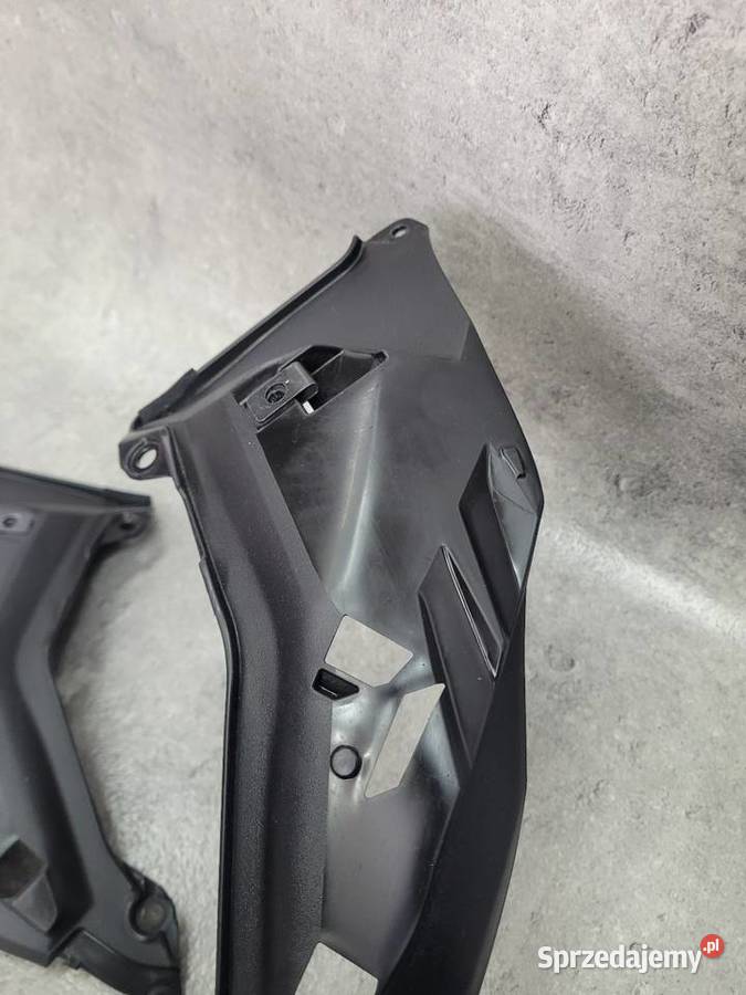 Kawasaki Z 900 Z900 25r osłona plastik owiewka