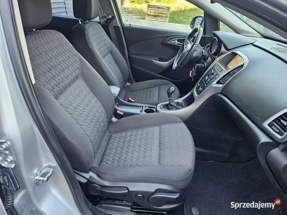 Opel Astra J 14T benz2013rwersja Active skórzana tapicerka Mogilno