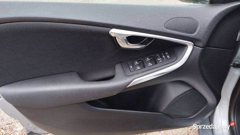 Volvo V40 16 D2 114 Ładny Kolor Zadbany Bytów