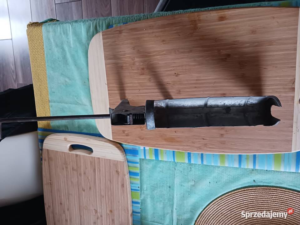 Pistolet do silikonu wysyłka Wiśniowa Góra sprzedam