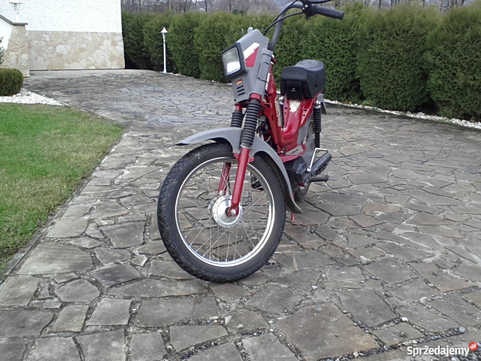 Włoski motorower ITALIA CALIFFONE Wiśniowa