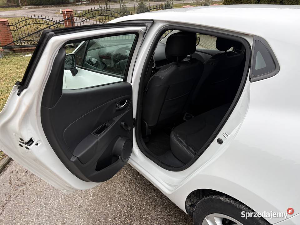 Renault Clio IV 15dCi 90 małopolskie Książ Wielki