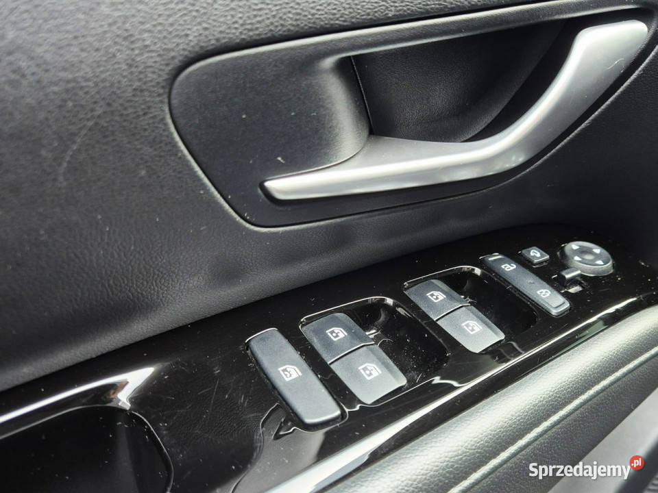 Hyundai Tucson 16 TGDI 230 2WD DCT WersjaSmart tempomat Łódź sprzedam