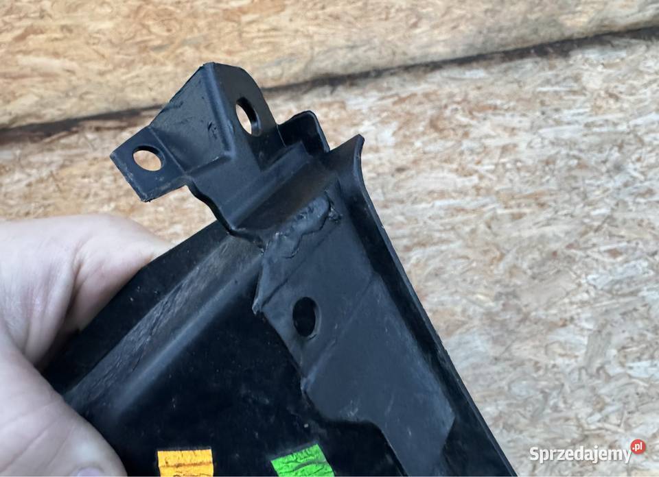 Ślizg mocowanie uchwyt zderzaka przód prawy rh sprzedam