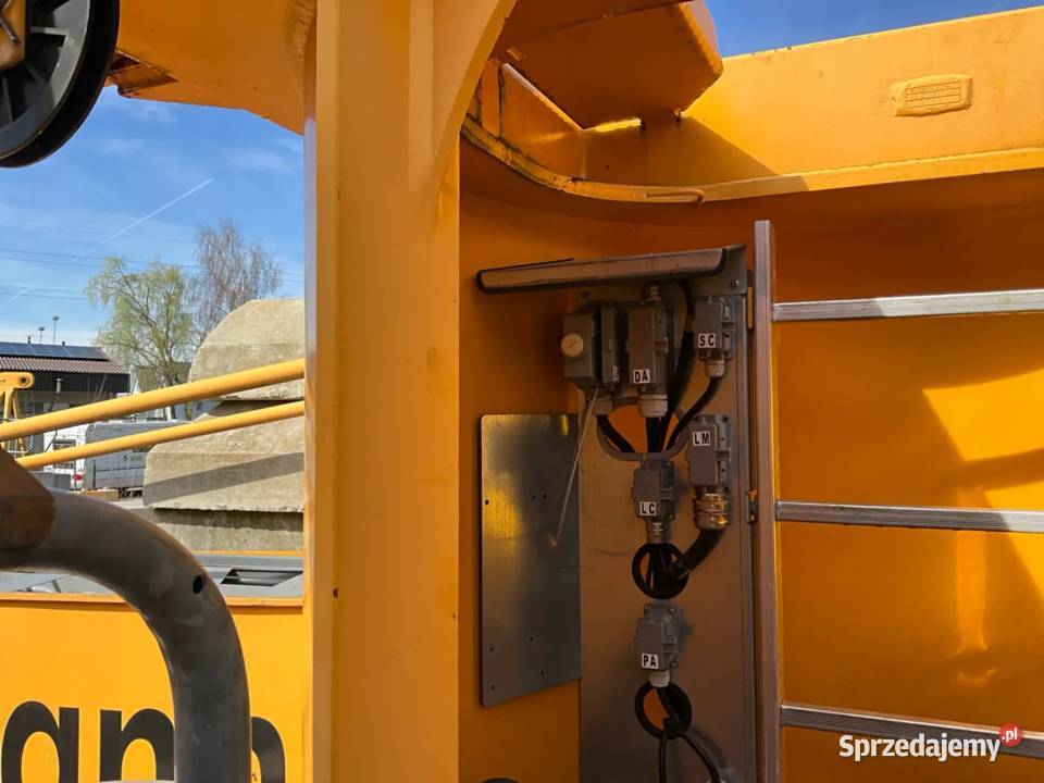 Żuraw wieżowy Potain MDT 178 2011 Ligota Piękna