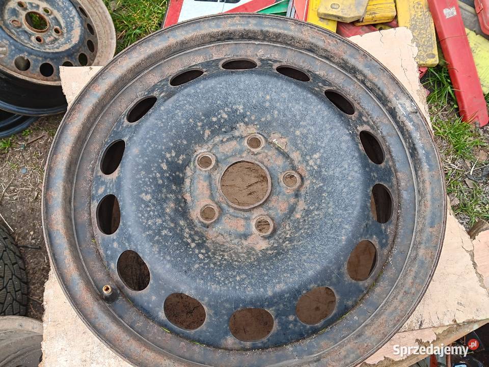 Felgi 16 pasat golf 5x112 4 stalowe