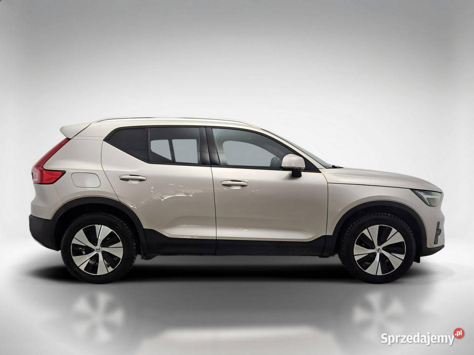 Volvo XC 40 Core aut Z Polskiego Salonu Faktura Warszawa sprzedam