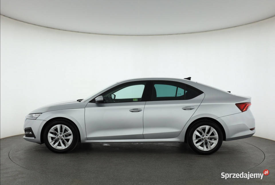 Skoda Octavia 15 TSI Piaseczno