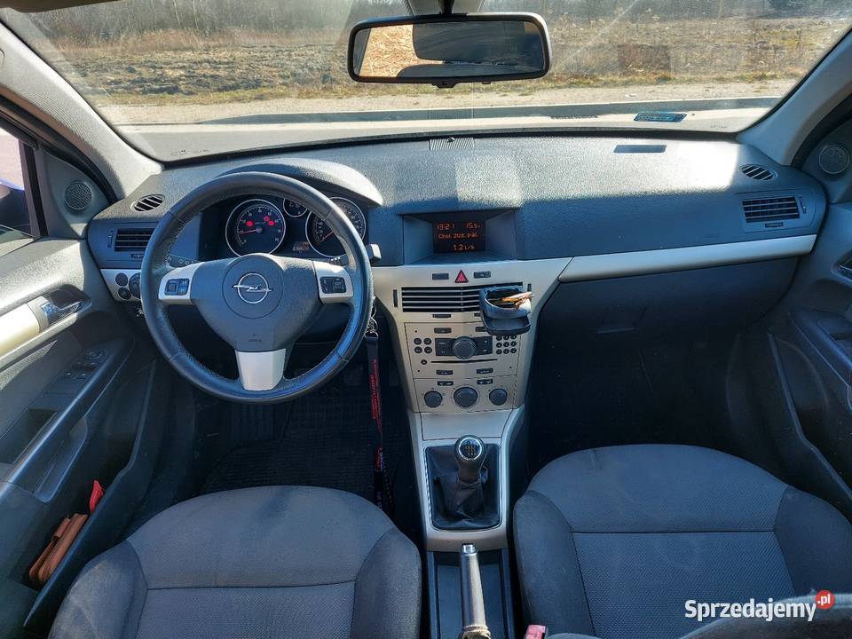 Opel Astra H 16 LPG Opel Pustków