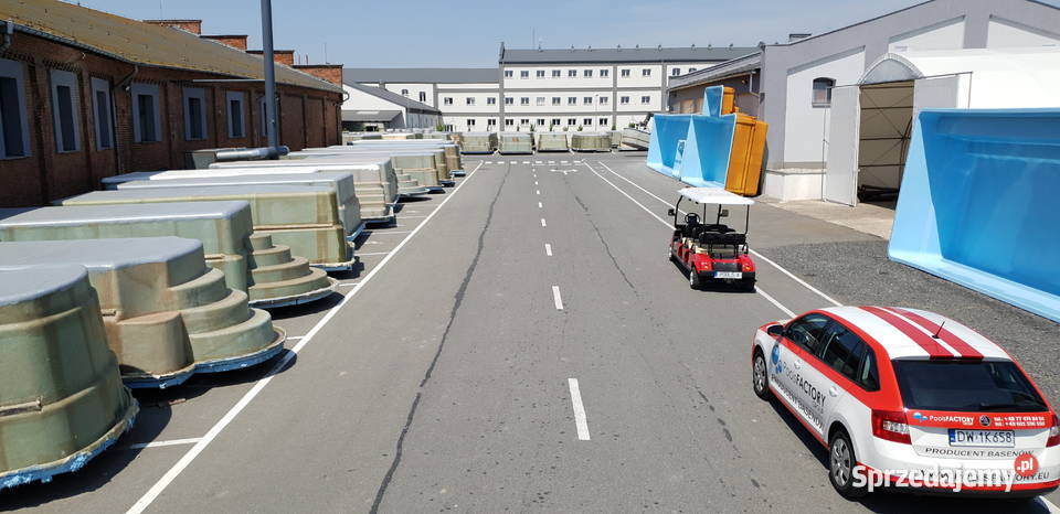 Basen ogrodowy z laminatu wkopywany gotowy 7x32 sprzedam