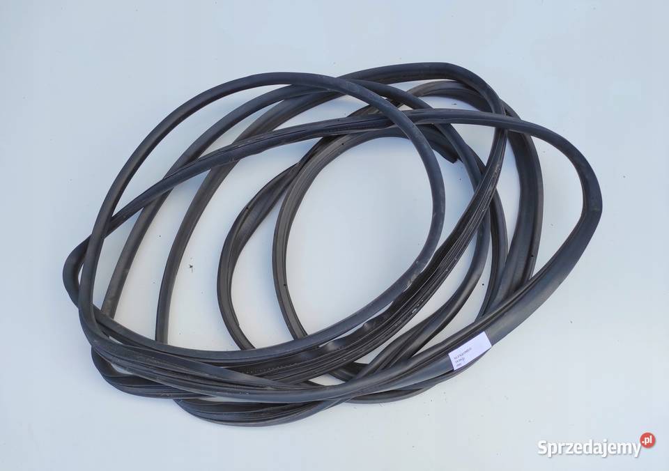 USZCZELKI KAROSERYJNE ALFA ROMEO 147 937 3D wielkopolskie Nowy Tomyśl sprzedam