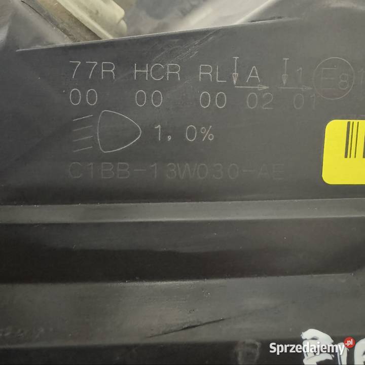 Lampa lewy przód Ford Fiesra MK7 Lift 1317 Jasienica