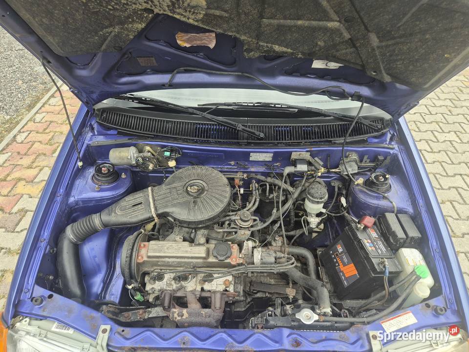 Suzuki Swift 10 benz 53 Zdrowy 1998 r Bujaków